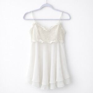 Flora Nikrooz Ivory Lace Babydoll Cami P‎ Chemise Sheer Coquette Fairy Angelcore